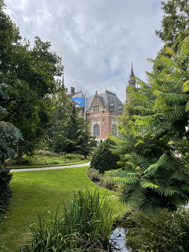 Palais Noordeinde in Den Haag von außen, Sehenswürdigkeit mit Kindern